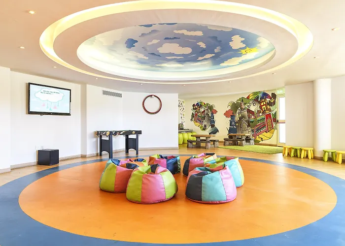 Olympic Lagoon Айя-Напа