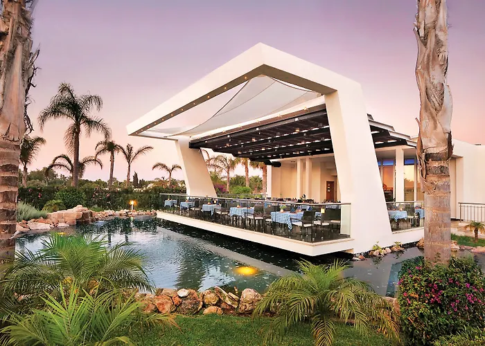 Θέρετρο Olympic Lagoon