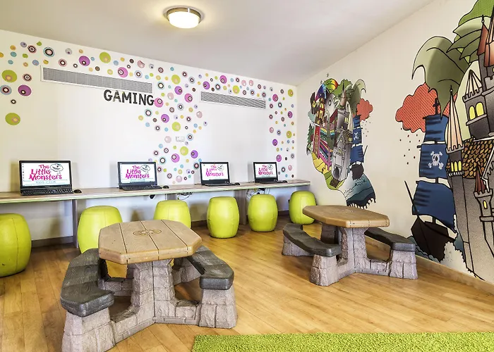 Θέρετρο Olympic Lagoon 5*