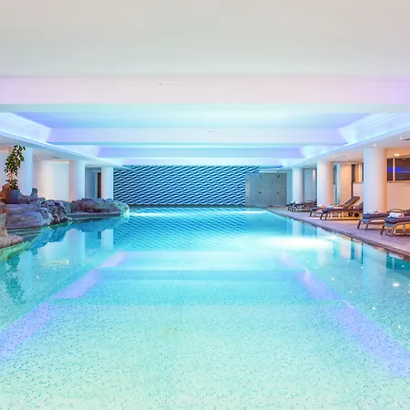 Olympic Lagoon Курортный комплекс 5*