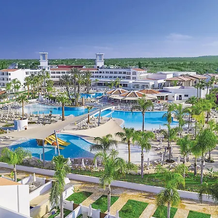 Курортный комплекс Olympic Lagoon 5*