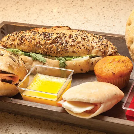 Olympic Lagoon אתר נופש