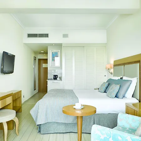 Olympic Lagoon Resort 5*