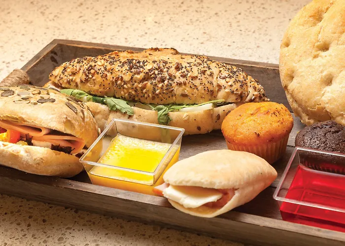 Olympic Lagoon Semesteranläggning (resort)